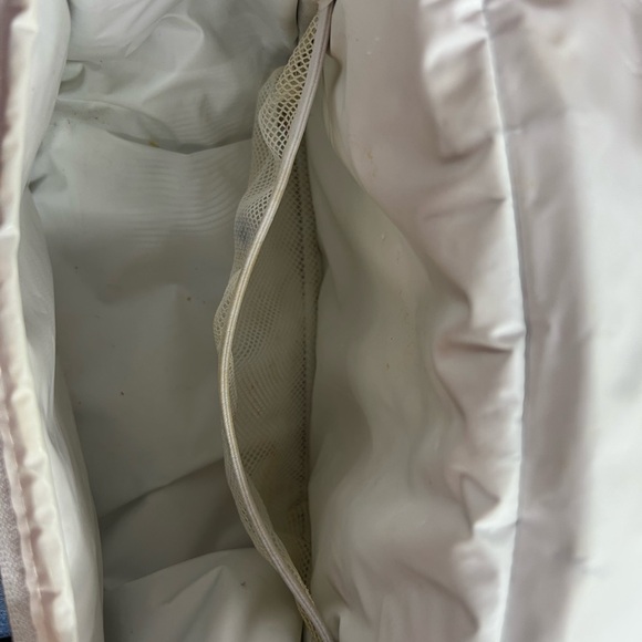 Vera Bradley Lisbon medallion lunch bag - Picture 5 of 5